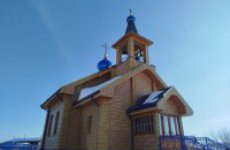 Епископ Алапаевский и Ирбитский Сергий совершил Божественную литургию в храме в честь иконы Божией Матери "Знамение"